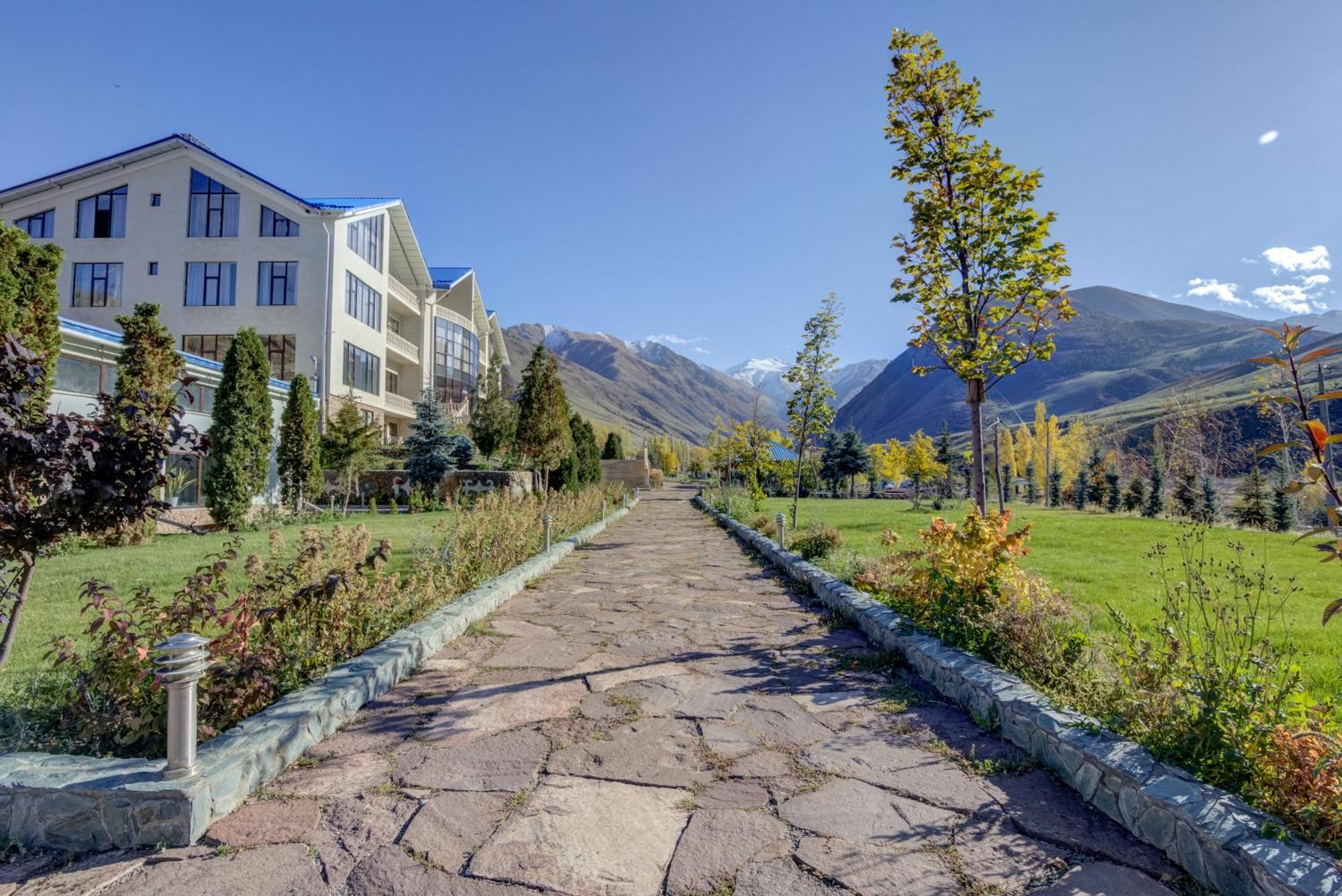 Mountain View Hot Spring Resort Bișkek Exterior foto